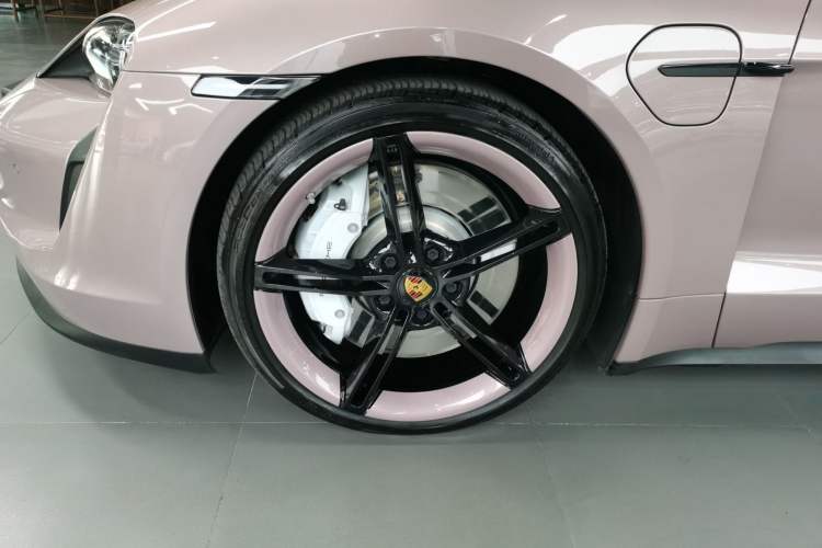 Used Porsche Taycan 2022 Taycan Left Front Wheel Hub