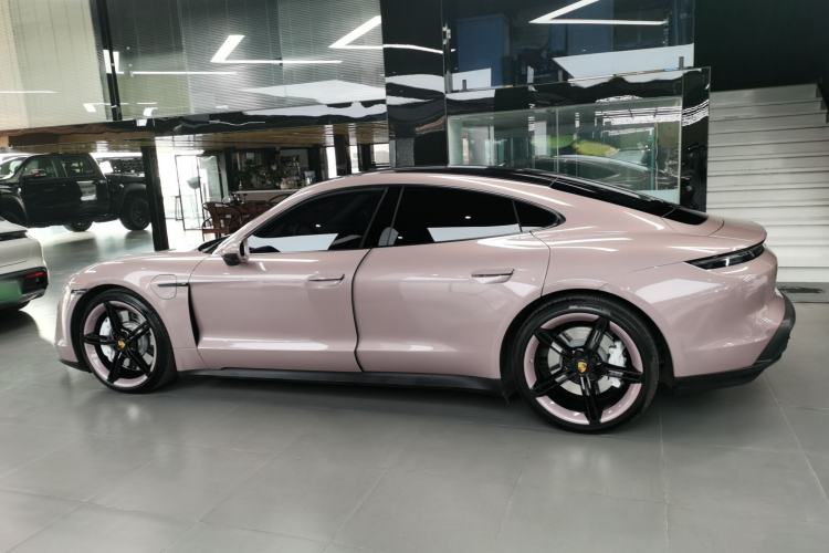 Used Porsche Taycan 2022 Taycan Left Side
