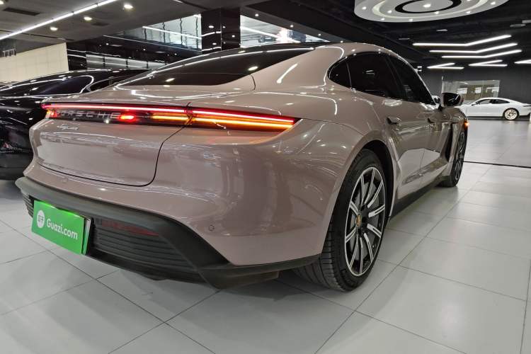 Used Porsche Taycan 2022 Taycan Rear Right 45 Deg