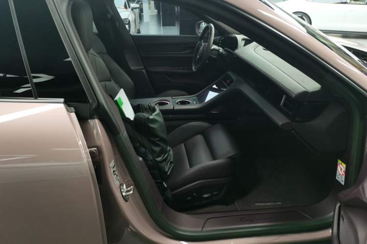 Used Porsche Taycan 2022 Taycan Right Front Seat