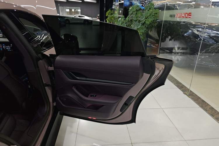 Used Porsche Taycan 2022 Taycan Right Rear Door Interior