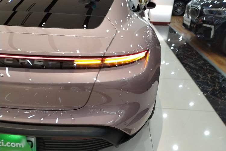 Used Porsche Taycan 2022-Year Updated Taycan Right Rear Taillight