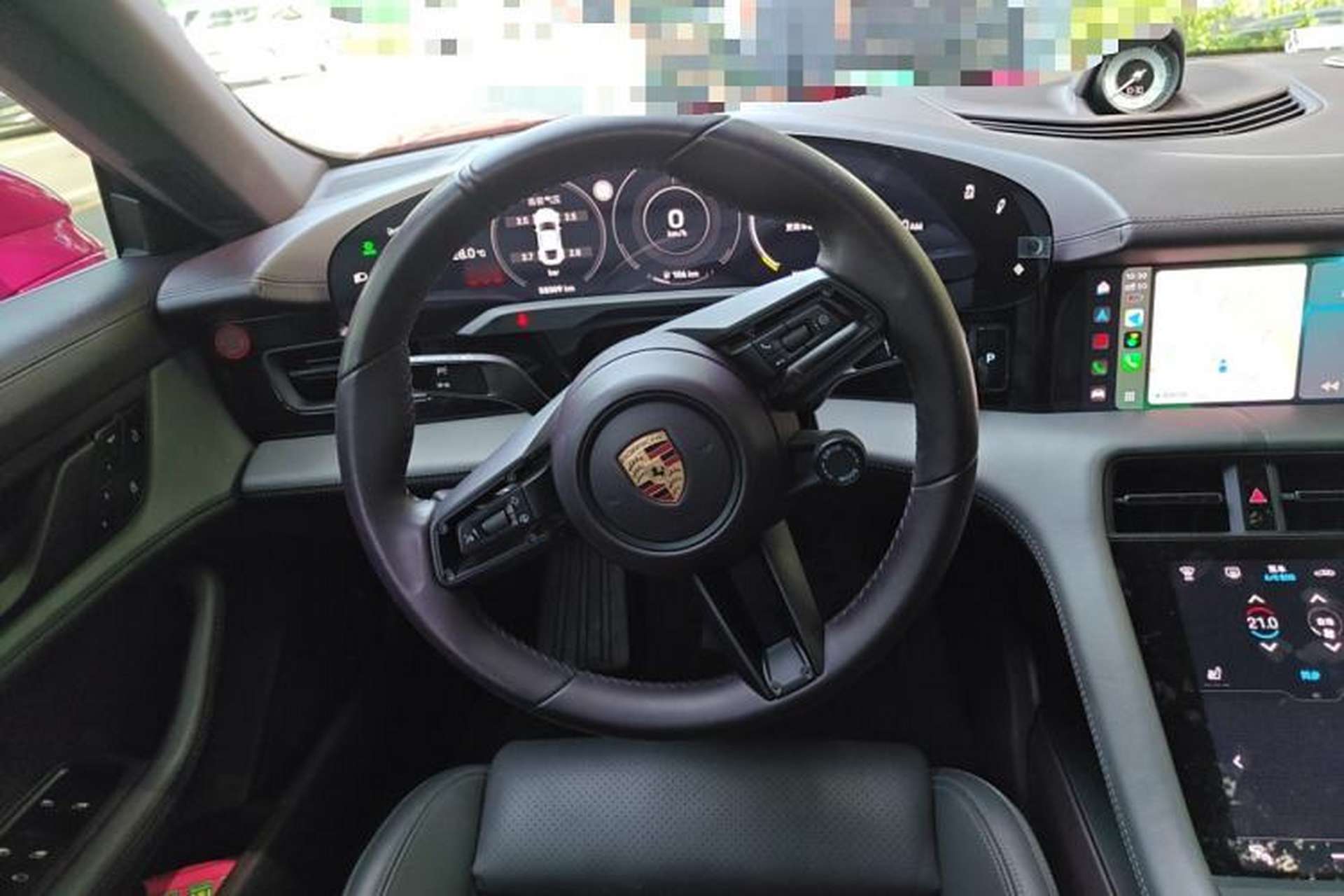Used Porsche Taycan 2022-Year Updated Taycan Steering Wheel