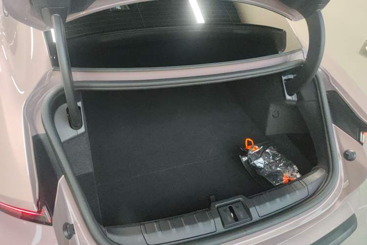 Used Porsche Taycan 2022 Taycan Trunk