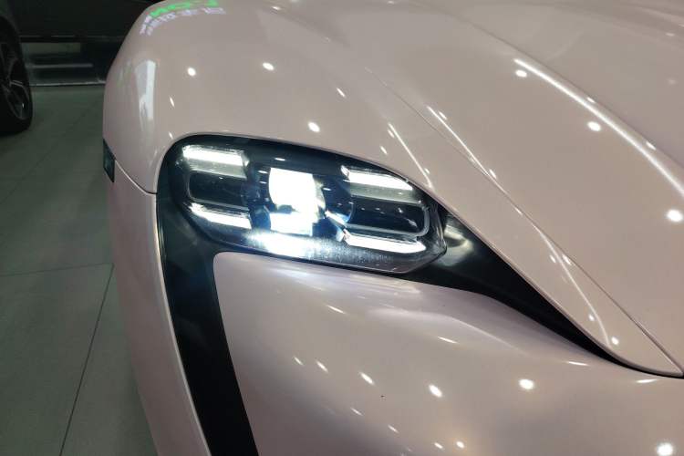 Used Porsche Taycan 2022 Taycan Right Front Headlight