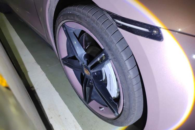 Used Porsche Taycan 2022-Year Updated Taycan Right Front Wheel Hub