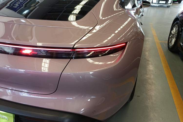 Used Porsche Taycan 2022 Taycan Right Rear Taillight