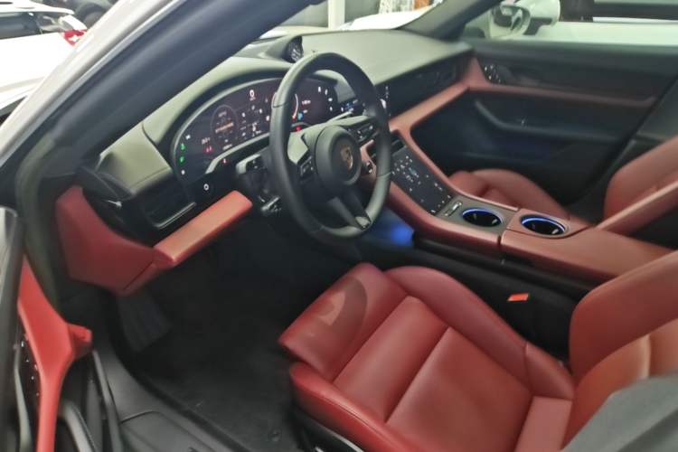 Used Porsche Taycan 2022-Year Updated Taycan Driver Seat