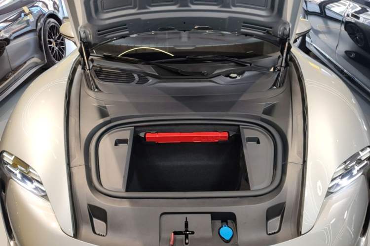 Used Porsche Taycan 2022-Year Updated Taycan Engine Bay