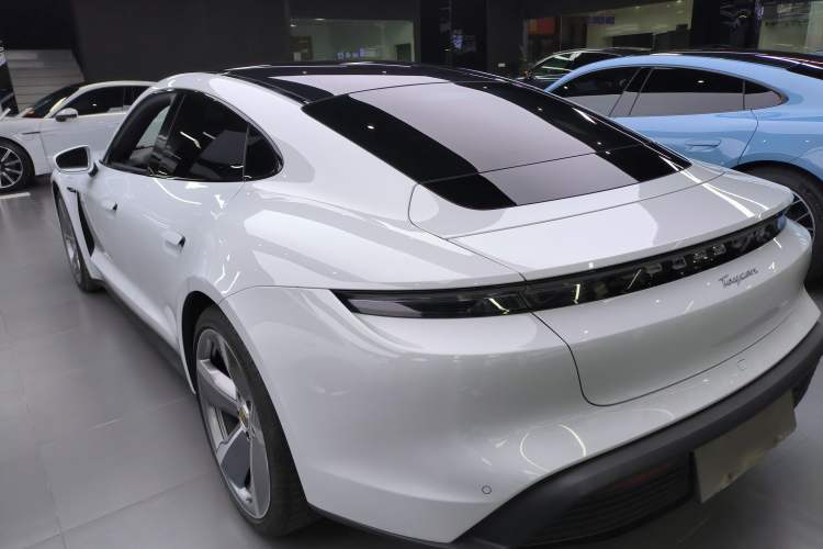 Used Porsche Taycan 2022 Taycan Exterior 2