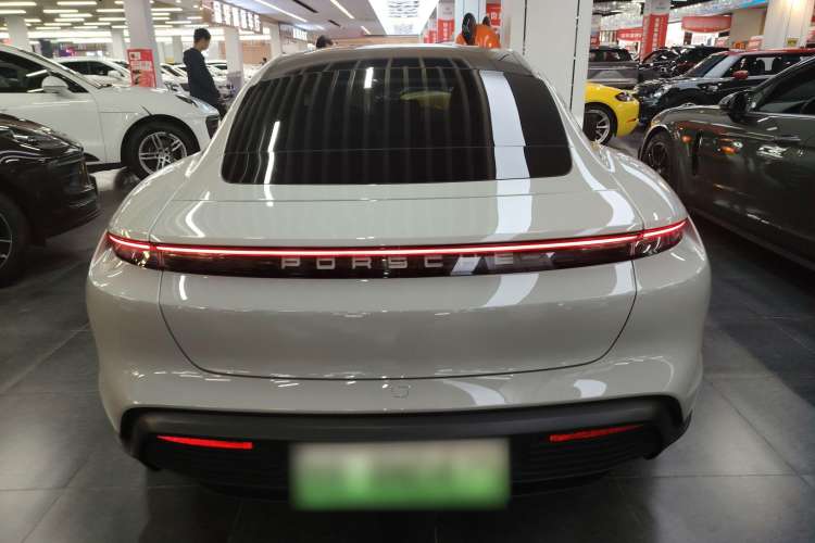 Used Porsche Taycan 2022-Year Updated Taycan Exterior 4