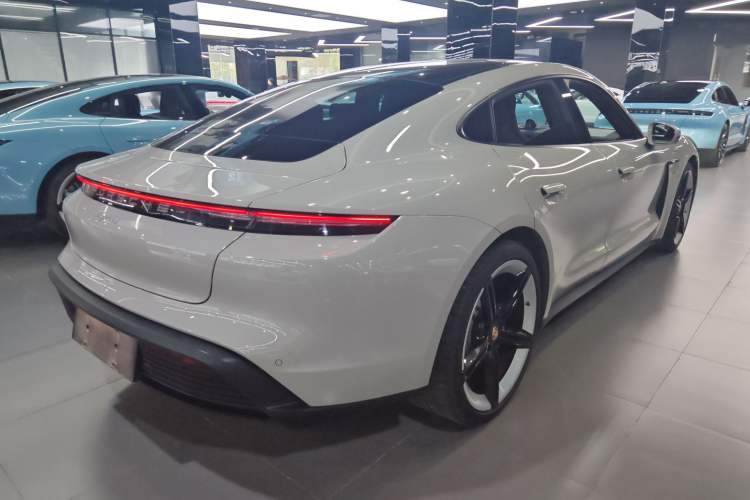 Used Porsche Taycan 2022 Taycan Exterior 5