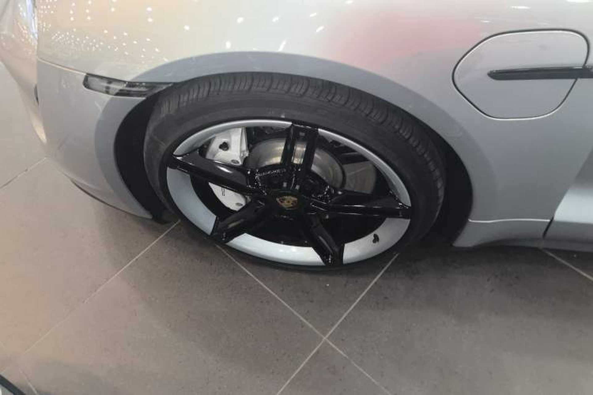 Used Porsche Taycan 2022 Taycan 4S Exterior 7