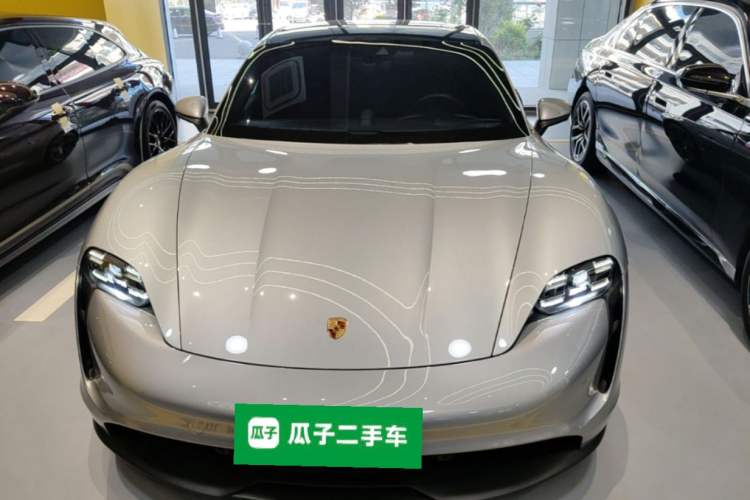 Used Porsche Taycan 2022-Year Updated Taycan Front