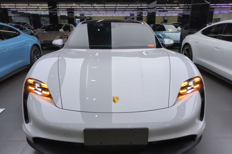 Used Porsche Taycan 2022 Taycan Front