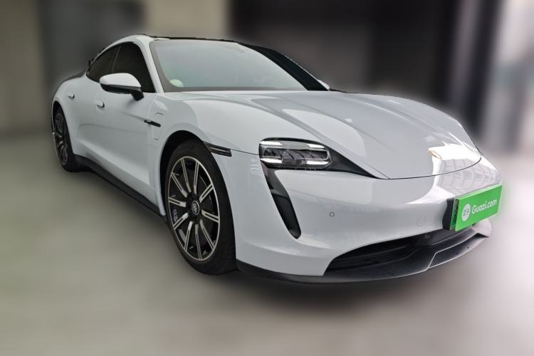 Used Porsche Taycan 2022 Taycan Front Right 45 Deg