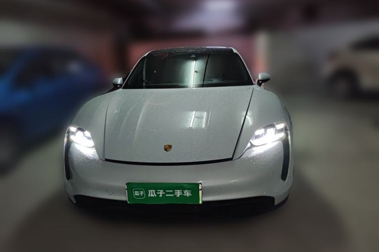 Used Porsche Taycan 2022-Year Updated Taycan Front