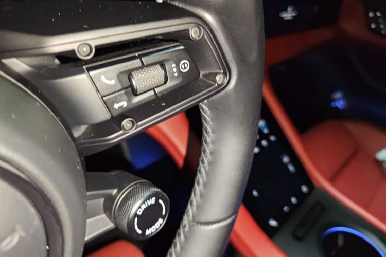 Used Porsche Taycan 2022-Year Updated Taycan Gear Lever