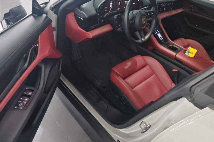 Used Porsche Taycan 2022 Taycan Interior 3