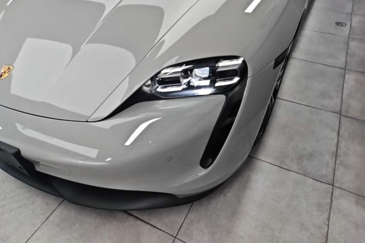 Used Porsche Taycan 2022-Year Updated Taycan Left Front Headlight