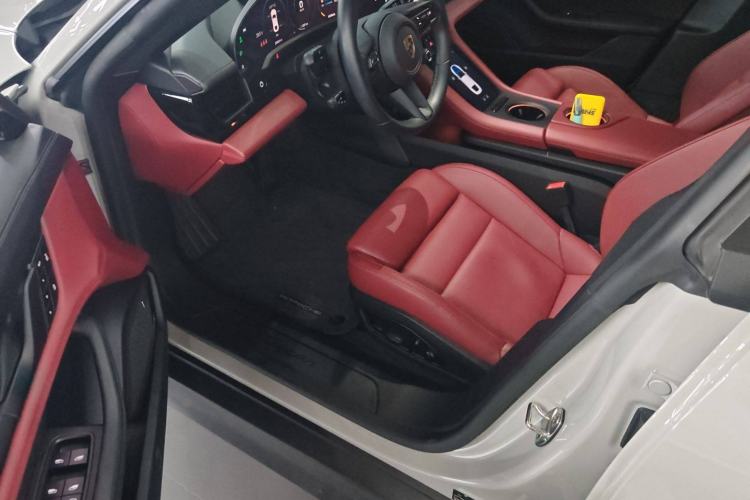 Used Porsche Taycan 2022 Taycan Left Front Seat