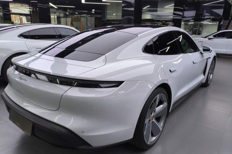Used Porsche Taycan 2022 Taycan Rear Right 45 Deg