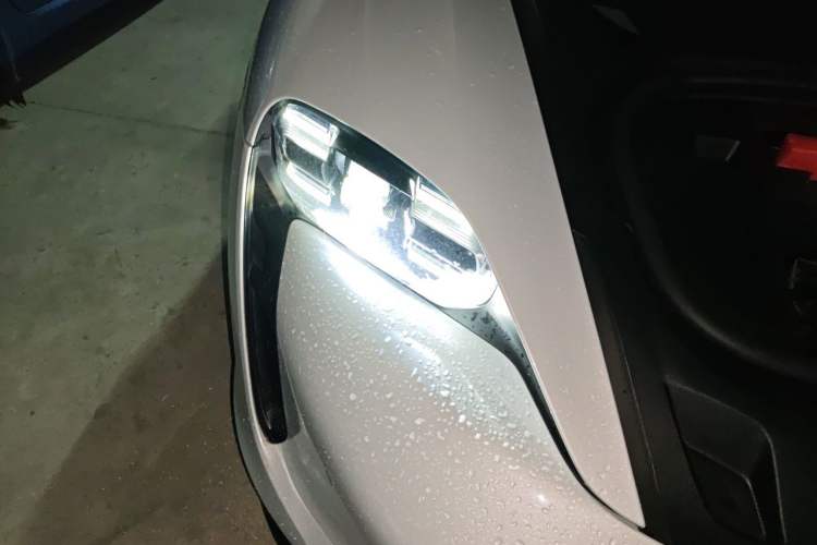 Used Porsche Taycan 2022-Year Updated Taycan Right Front Headlight