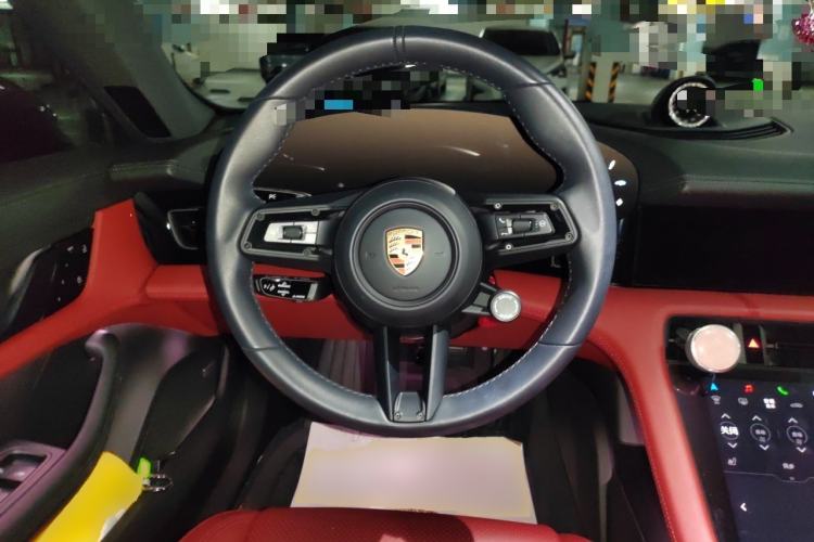 Used Porsche Taycan 2022-Year Updated Taycan Steering Wheel
