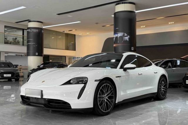 Used Porsche Taycan 2022 Taycan