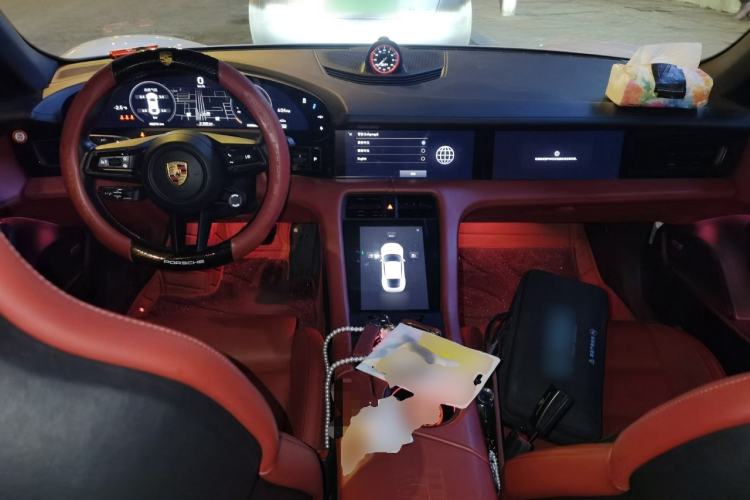 Used Porsche Taycan 2022 Taycan 4S Center Console