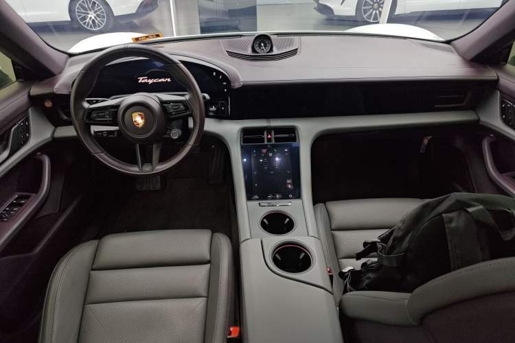 Used Porsche Taycan 2022 Taycan Center Console