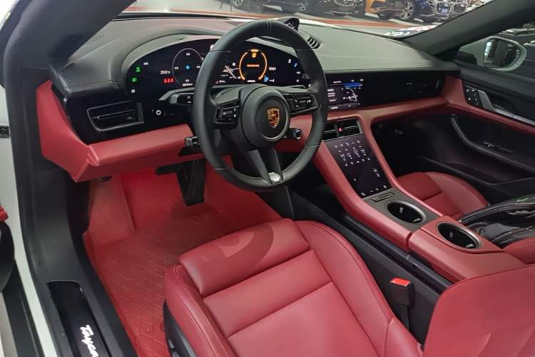 Used Porsche Taycan 2022 Taycan Center Console