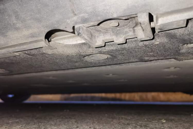 Used Porsche Taycan 2022 Taycan 4S Chassis Rear Left