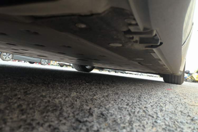 Used Porsche Taycan 2022-Year Updated Taycan Chassis Rear Right