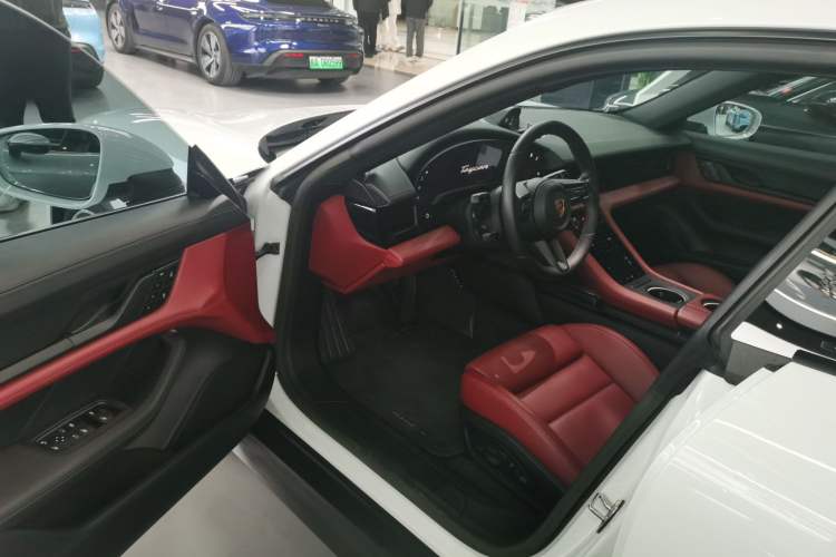 Used Porsche Taycan 2022 Taycan Driver Seat