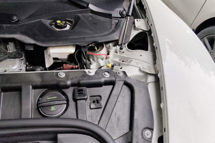 Used Porsche Taycan 2022 Taycan Engine Bay Left