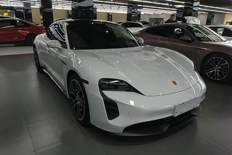 Used Porsche Taycan 2022-Year Updated Taycan Exterior 1