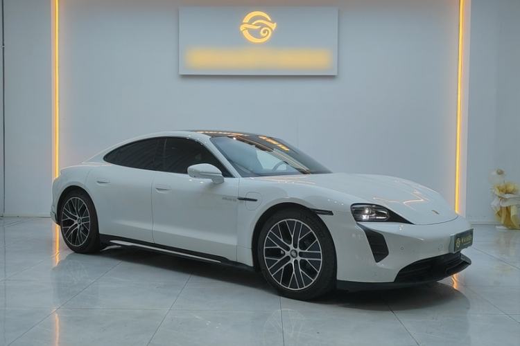 Used Porsche Taycan 2022-Year Updated Taycan Exterior 2