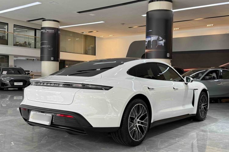 Used Porsche Taycan 2022 Taycan Exterior 3