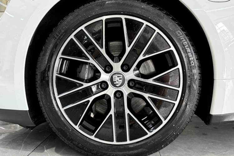 Used Porsche Taycan 2022 Taycan Exterior 4