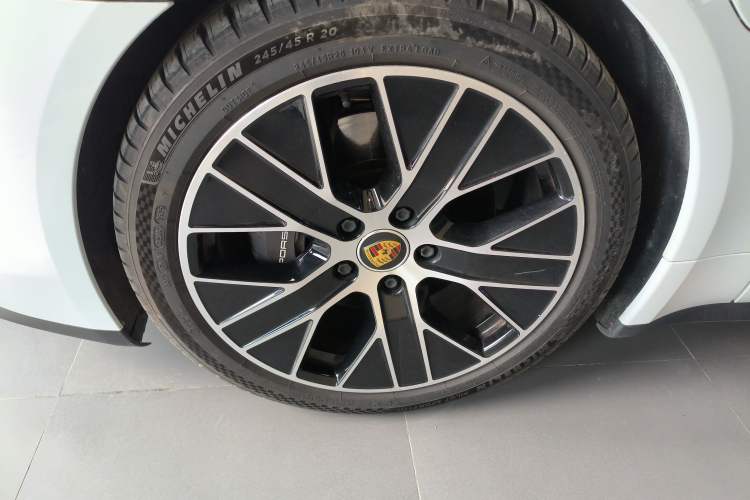 Used Porsche Taycan 2022 Taycan Exterior 4