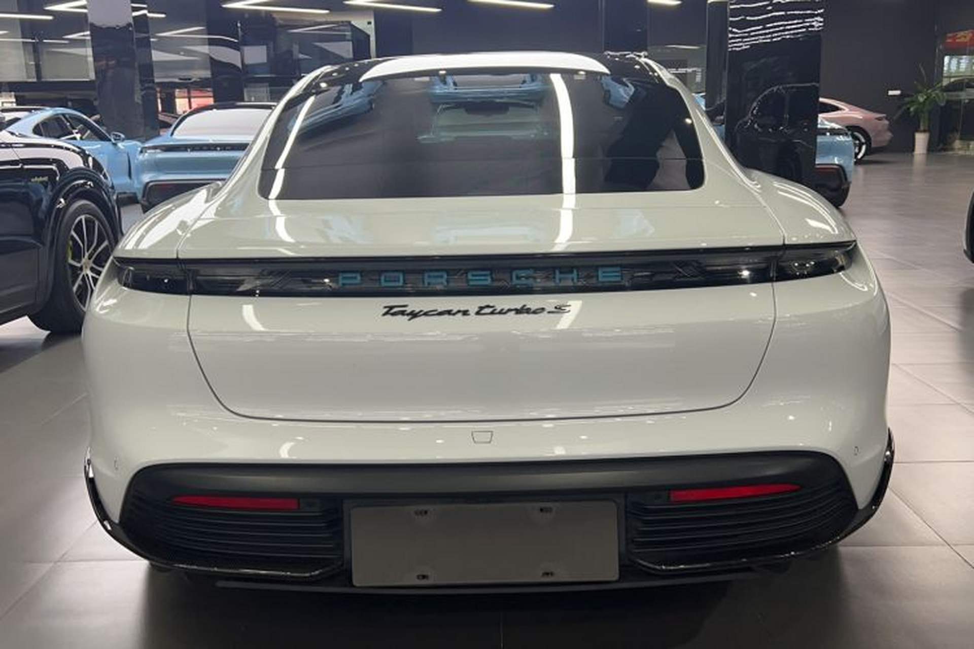 Used Porsche Taycan 2022-Year Restyled Taycan Turbo S Exterior 4