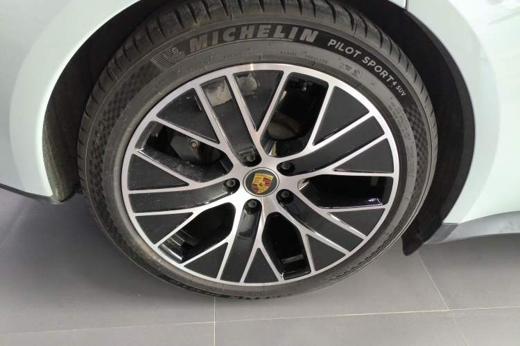 Used Porsche Taycan 2022 Taycan Exterior 5