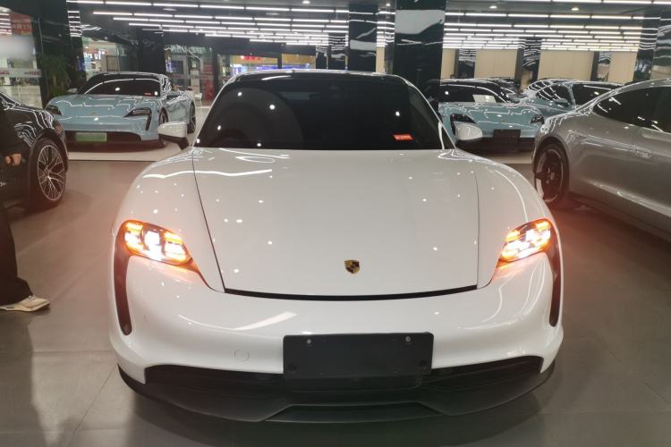 Used Porsche Taycan 2022 Taycan Front