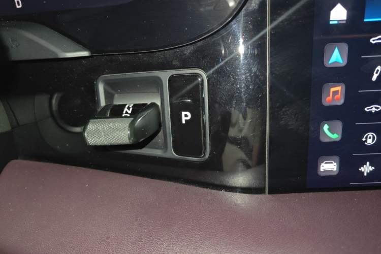 Used Porsche Taycan 2022 Taycan Gear Lever