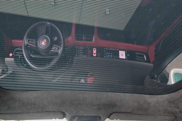 Used Porsche Taycan 2022-Year Updated Taycan Headliner