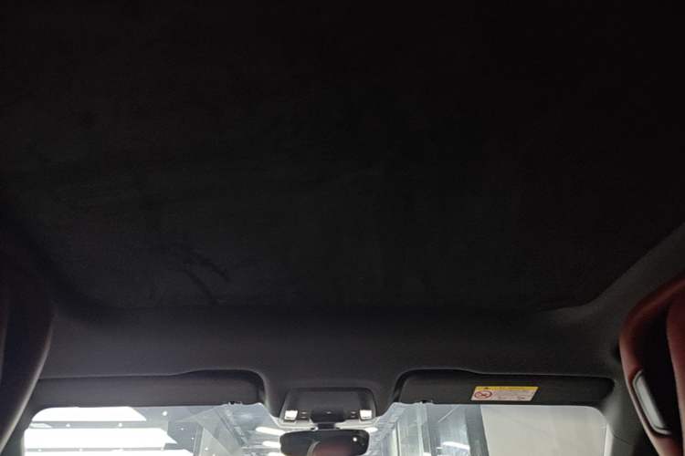 Used Porsche Taycan 2022-Year Updated Taycan Headliner