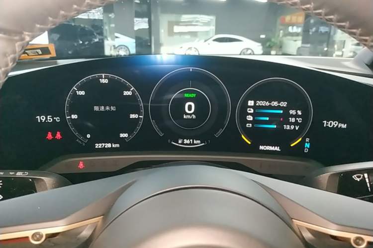 Used Porsche Taycan 2022-Year Updated Taycan Instrument Cluster
