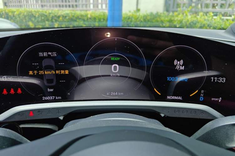 Used Porsche Taycan 2022-Year Updated Taycan Instrument Cluster