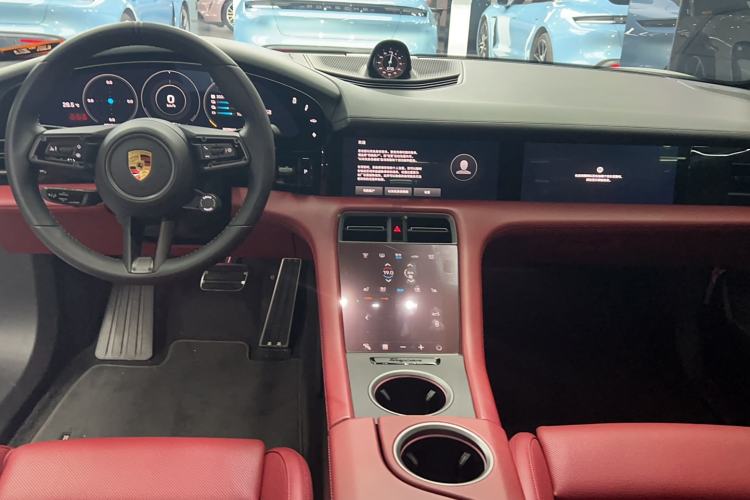 Used Porsche Taycan 2022-Year Restyled Taycan Turbo S Interior 3